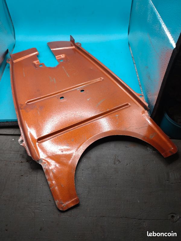 Protège-Chaîne En Cuir Marron Havane - Équipement Moto/Custom - Occasion