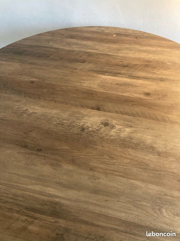 URGENT - Table ronde (image 3)