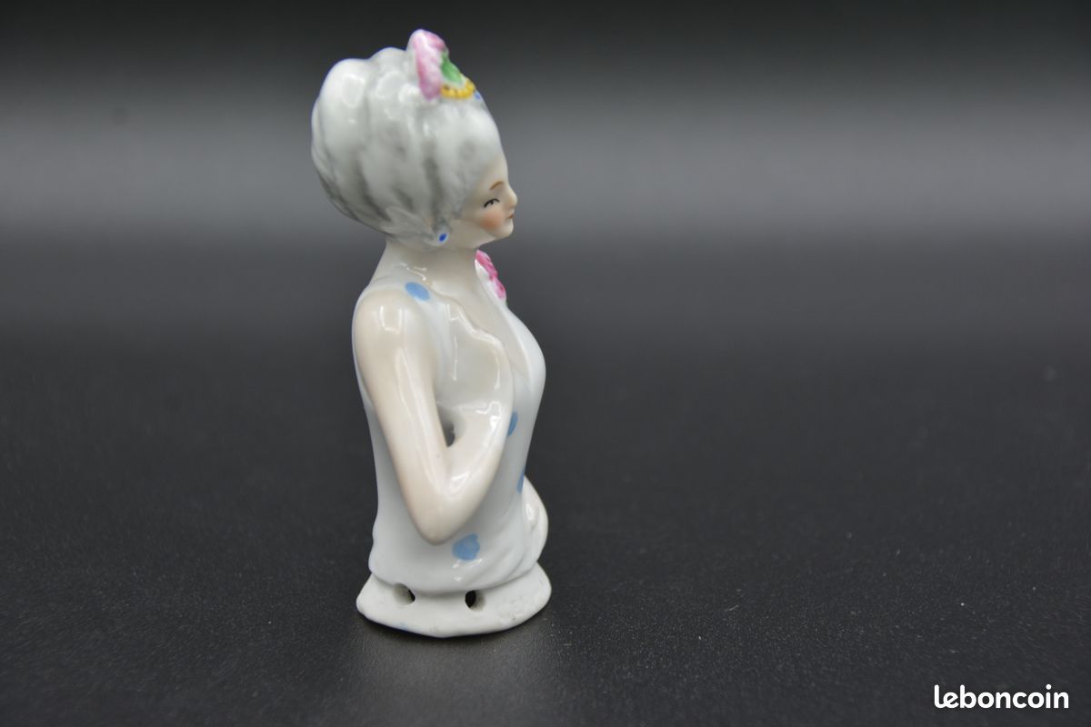 ANCIENNE DEMI FIGURINE statuette half doll femme sculpture en