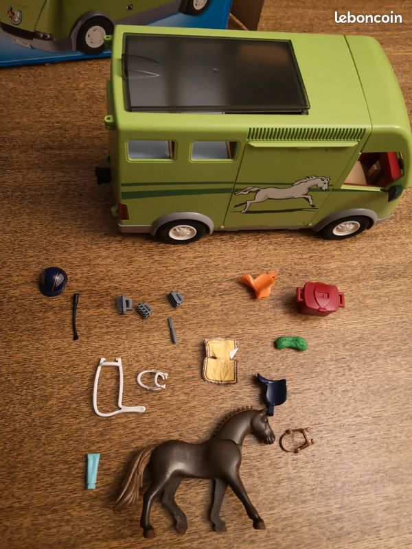 Van Playmobil 6928 (image 2)