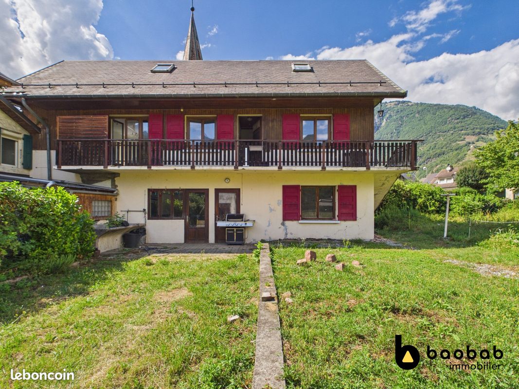 Maison 6 pièces 130 m² · à La Chambre · 130 m² · 190 000 €
