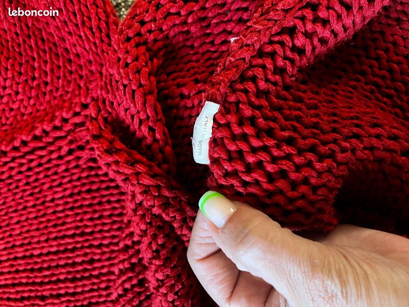 Joli pull rouge ajouré maille – Made in Italy – porté taille L (image 15)