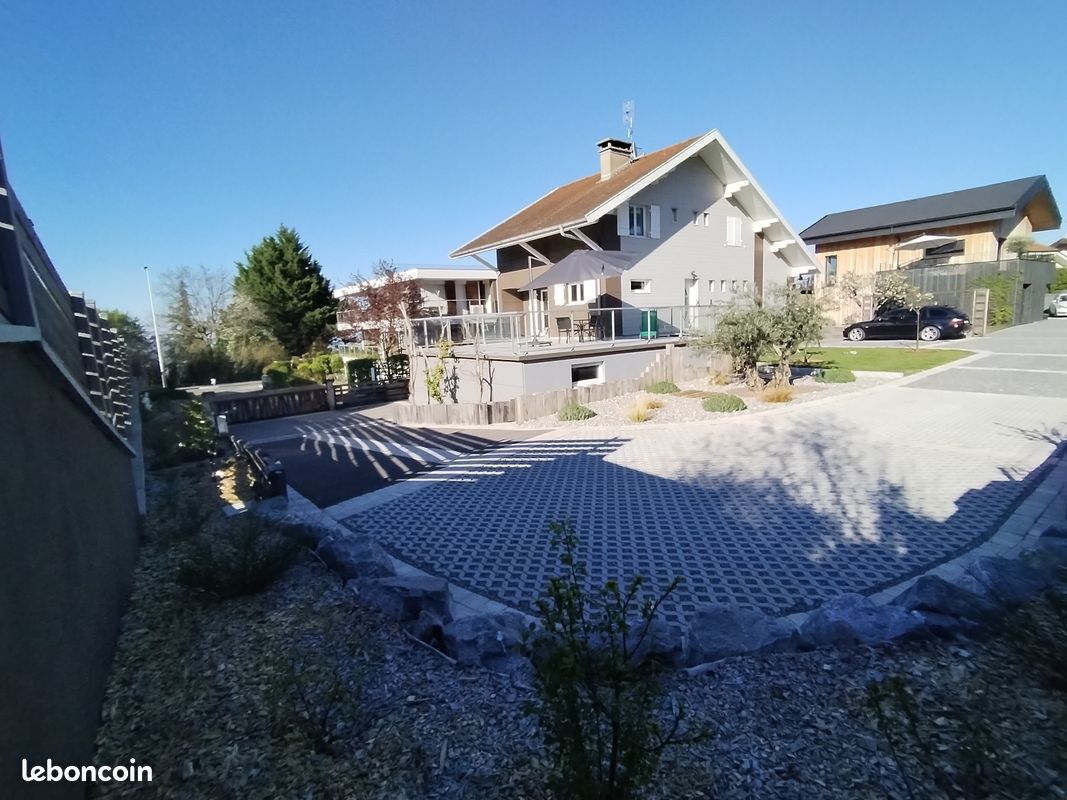 Maison 6 pièces 115 m² · à Neuvecelle · 115 m² · 627 000 €