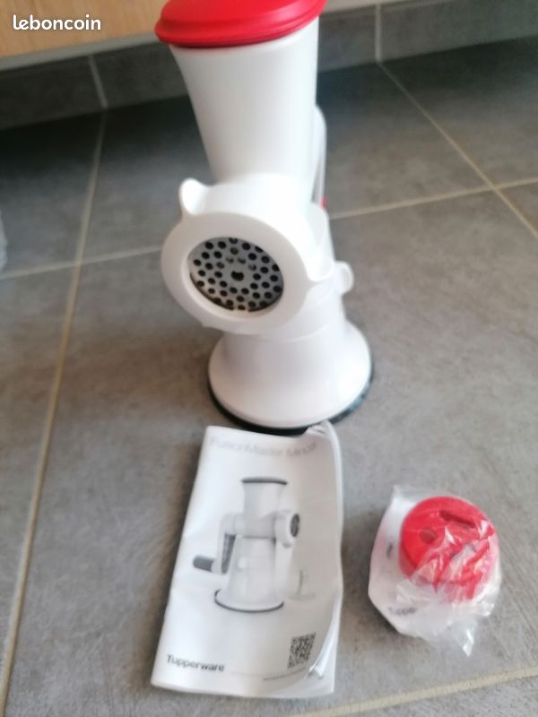Tupperware adaptachef hachoir complet Neuf - Arts de la table