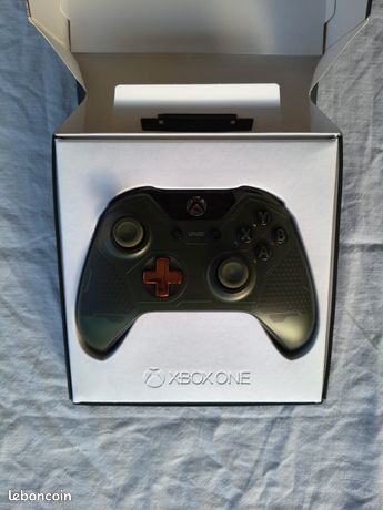 Console MICROSOFT Xbox One S Blanc 1 To + 2 manette + 24 jeux - Label Emmaüs