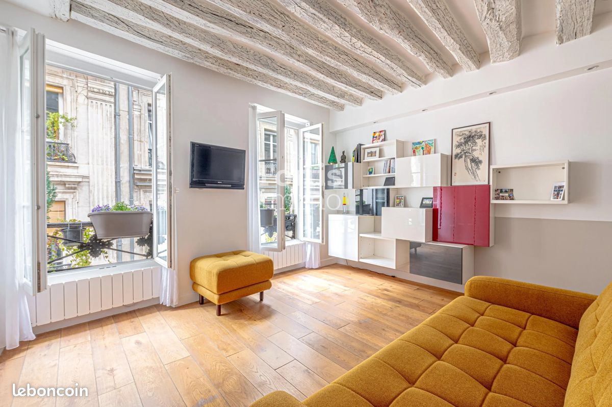 Appartement 1 pièce 23 m² · à Paris · 23 m² · 300 000 €
