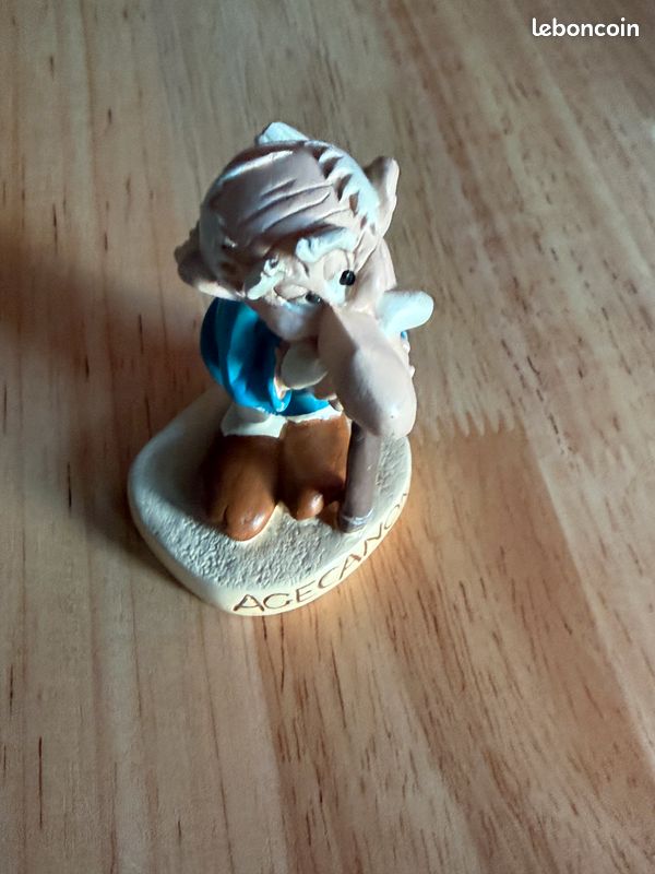 Asterix - 6 Figurine - Les éditions Albert René / Plastoy Collections
