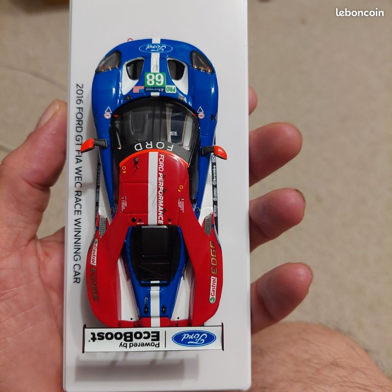 Spark Ford gt winner 24h Mans 2016 (image 8)