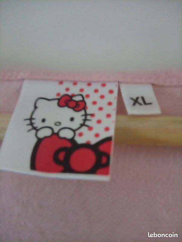 Chemise de nuit Hello Kitty taille xl (image 3)