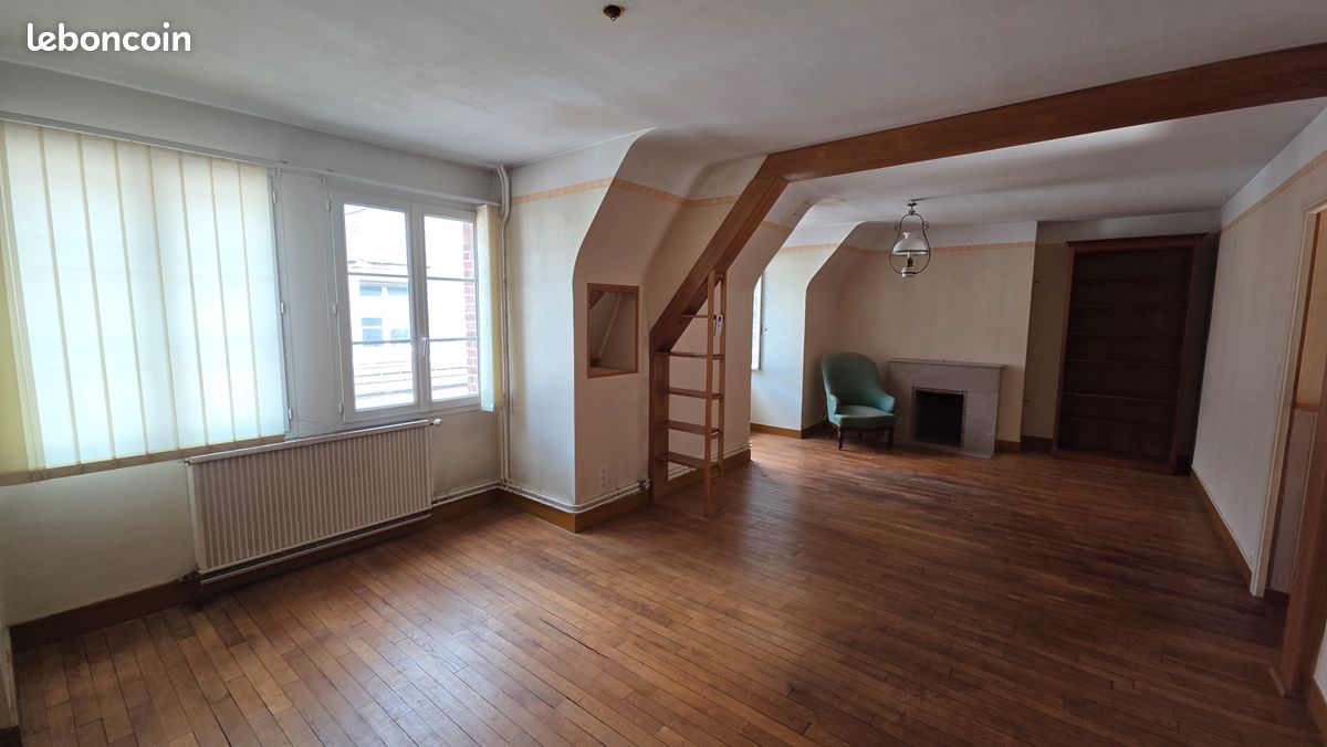 Appartement 3 pièces 118 m² · à Abbeville · 118 m² · 155 000 €