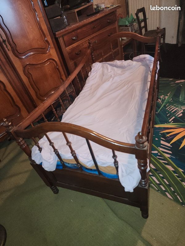 Lit enfant ancien (image 3)