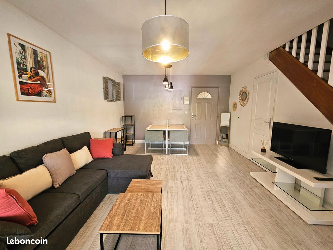 Appartement 2 pièces 51 m² · à Saint-Pierre · 51 m² · 980 €/mois