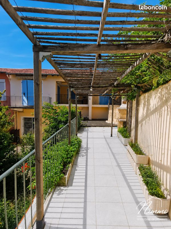 Appartement 2 pièces 57 m² · à Nîmes · 57 m² · 160 000 €