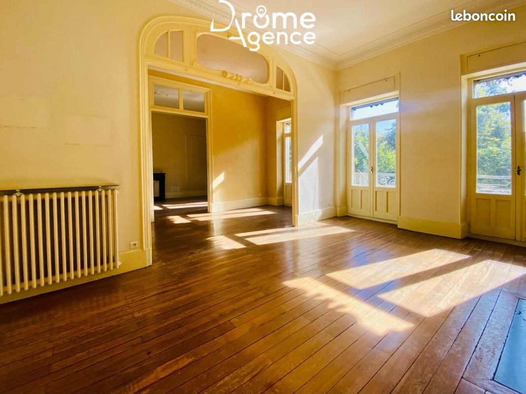 Appartement 6 pièces 173 m² · à Valence · 173 m² · 265 000 €