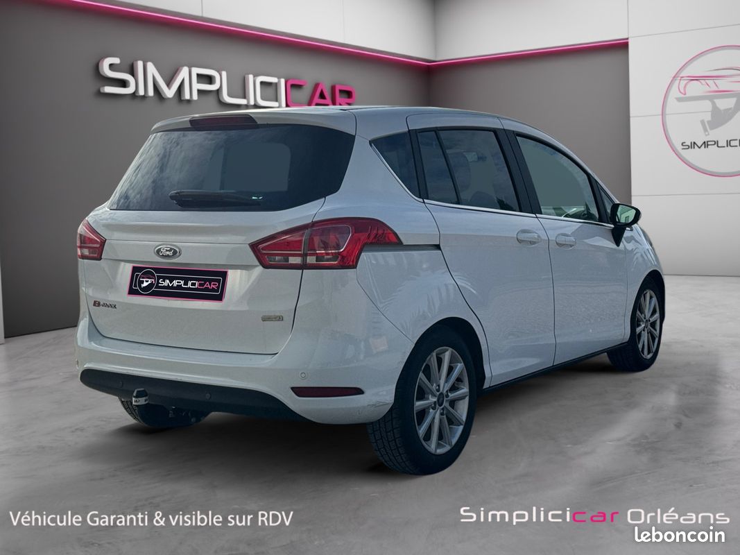 FORD B-MAX 1.0 ECOBOOST 125 Titanium Attelage Suivi Complet Radar AR Bluetooth Garantie 12 mois (image 4)