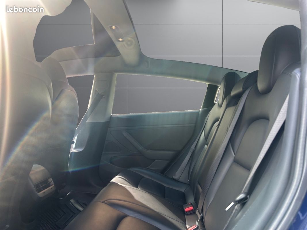 TESLA MODEL 3 Standard Range Plus RWD (image 16)