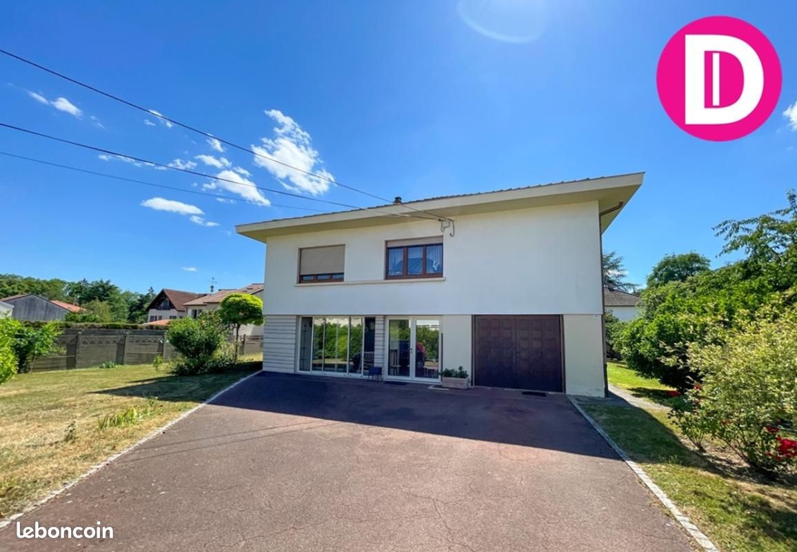 Maison 220 m² · à Ancy-Dornot · 220 m² · 398 000 €