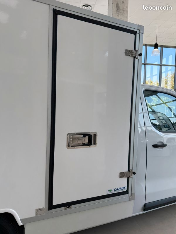 48500 Euros HT - E SCUDO électrique version plancher cabine avec cellule isotherme (image 7)
