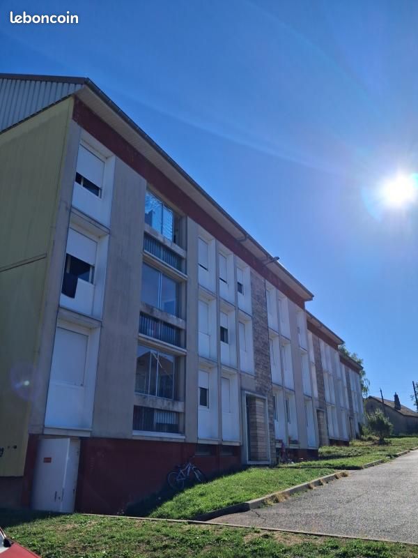 Appartement 4 pièces 80 m² · à Saône · 80 m² · 679 €/mois