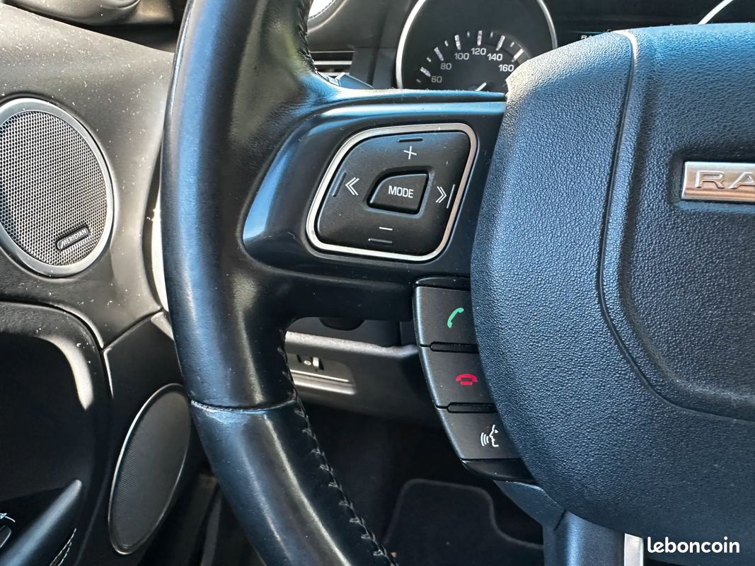 Range Rover Evoque 2.2 SD4 190ch Dynamic - SIÈGES ÉLECTRIQUE À MÉMOIRES - SONO MERIDIAN - CLIMATISATION AUTO (image 10)