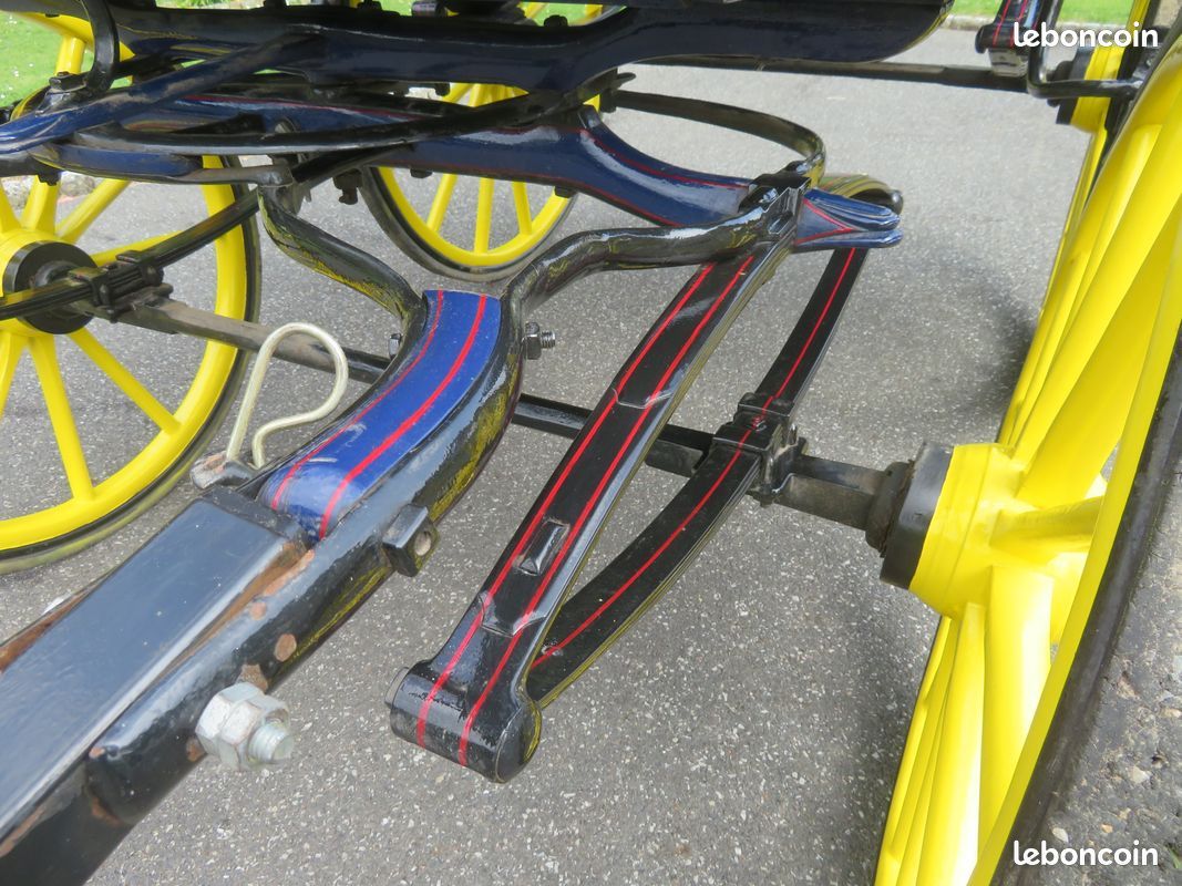 Très belle calèche ou carriole ou tonneau 4 roues achetée à Cheverny (image 7)