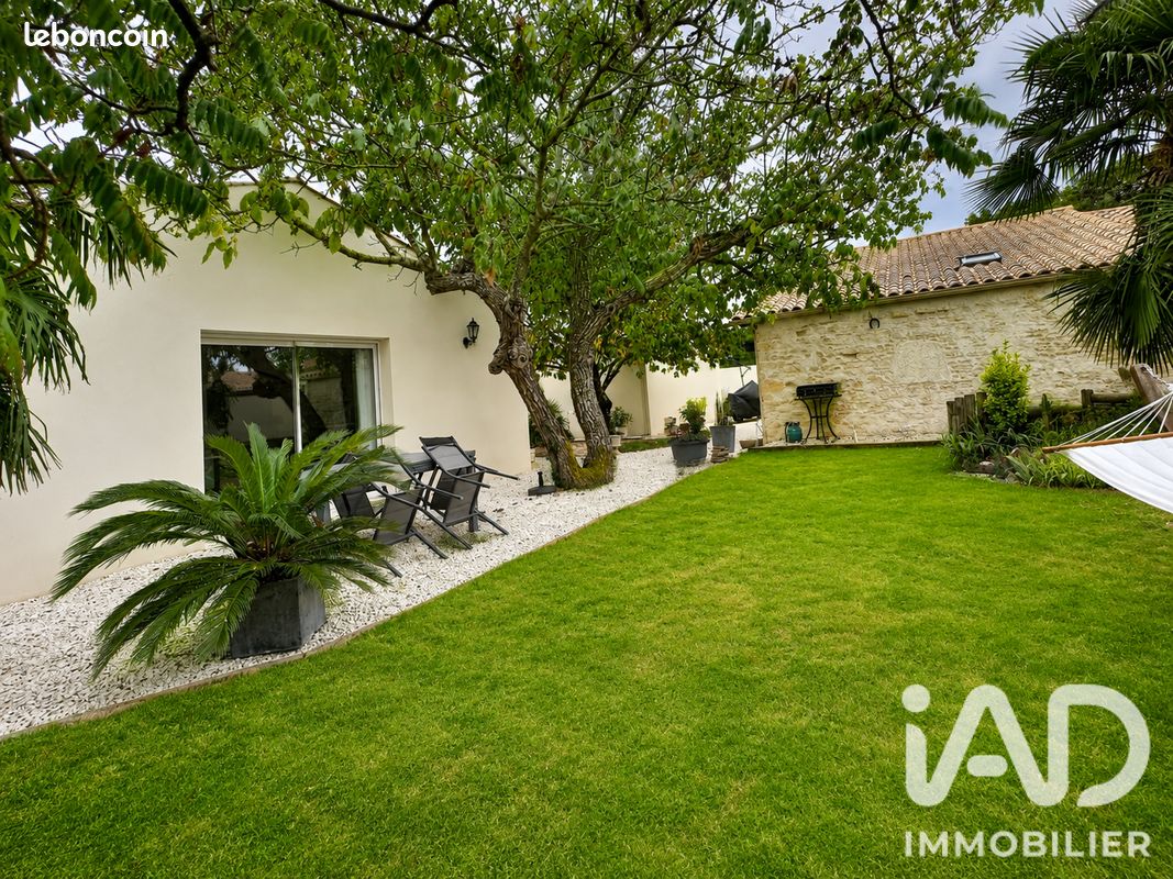 Maison 6 pièces 138 m² · à Ferrières · 138 m² · 397 000 €