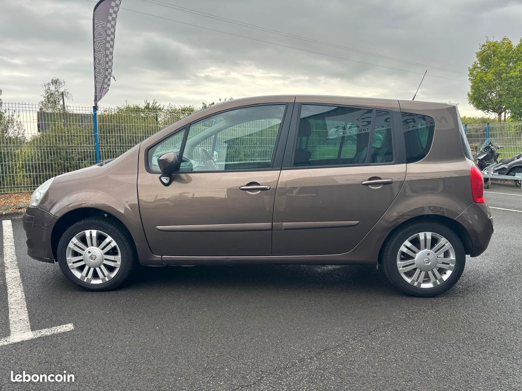RENAULT Grand Modus 1.5 DCI 85 / FAIBLE KILOMETRAGE / GARANTIE 12 MOIS (image 4)