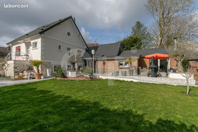 Maison 7 pièces 165 m²