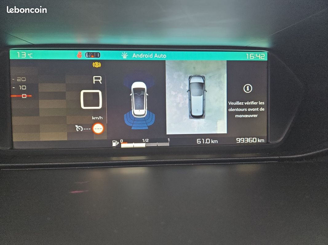 CITROEN C4 Picasso 130ch Shine EAT6 / Caméra 360 / Full Leds directionnels / Sièges massants / Android carplay / Entretien Citroen / Distrib faite (image 17)