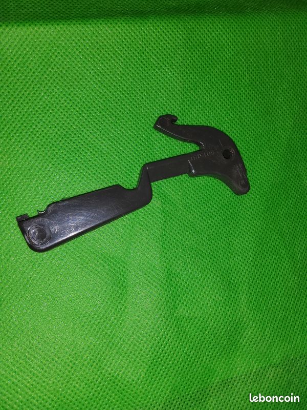 Gâchette accélérateur tronçonneuse Husqvarna réf : 501518102 Boyer Motoculture 😊 (image 2)