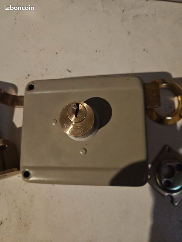 Serrure (image 3)