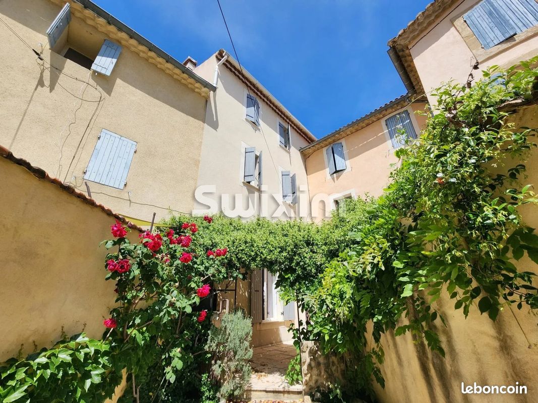 Maison 5 pièces 135 m² · à Orange · 135 m² · 255 000 €