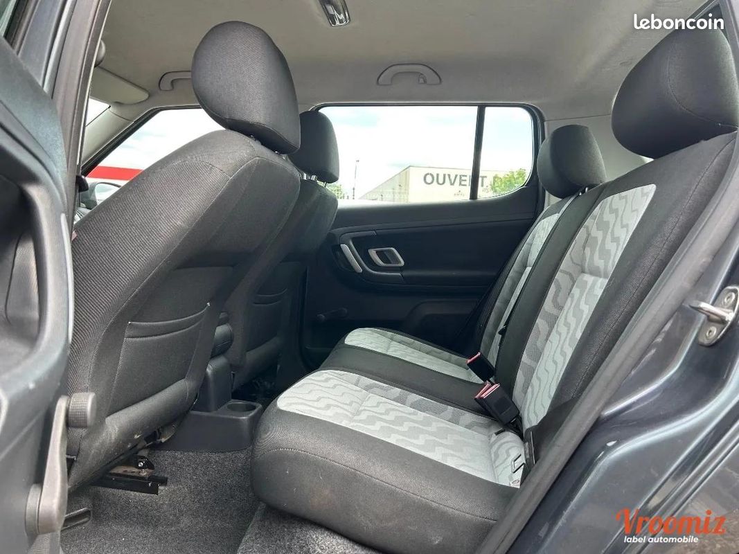 Skoda Fabia 1.4 TDI 70 AMBIENTE (image 12)