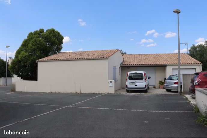 A louer maison 90 m2 T4, vide, à l’année, Sainte Soulle 17220