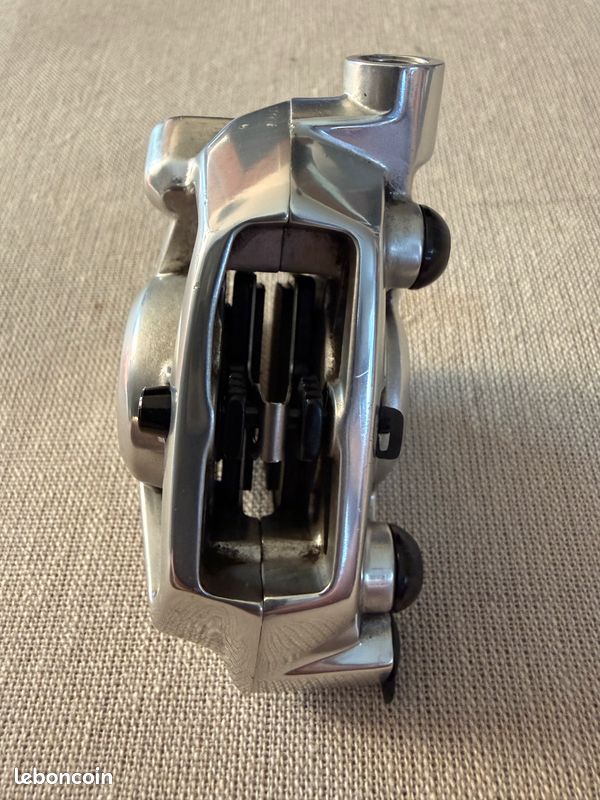 Étrier de frein SRAM Motive Ultimate clear anodized postmount/4 pistons