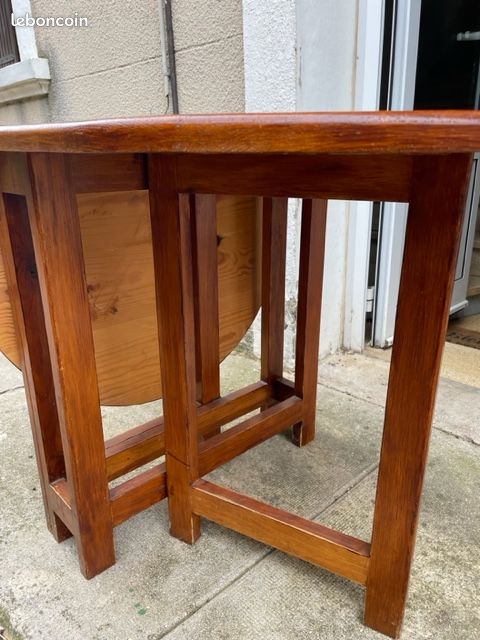 Table de cuisine en bois massif (image 5)