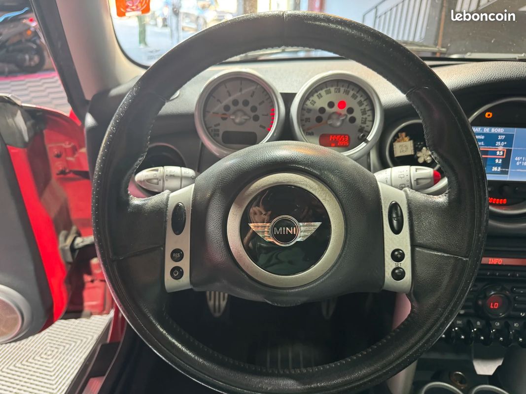 Mini MINI Cooper S (R50/53) 1.6 i 16V 163c (image 12)