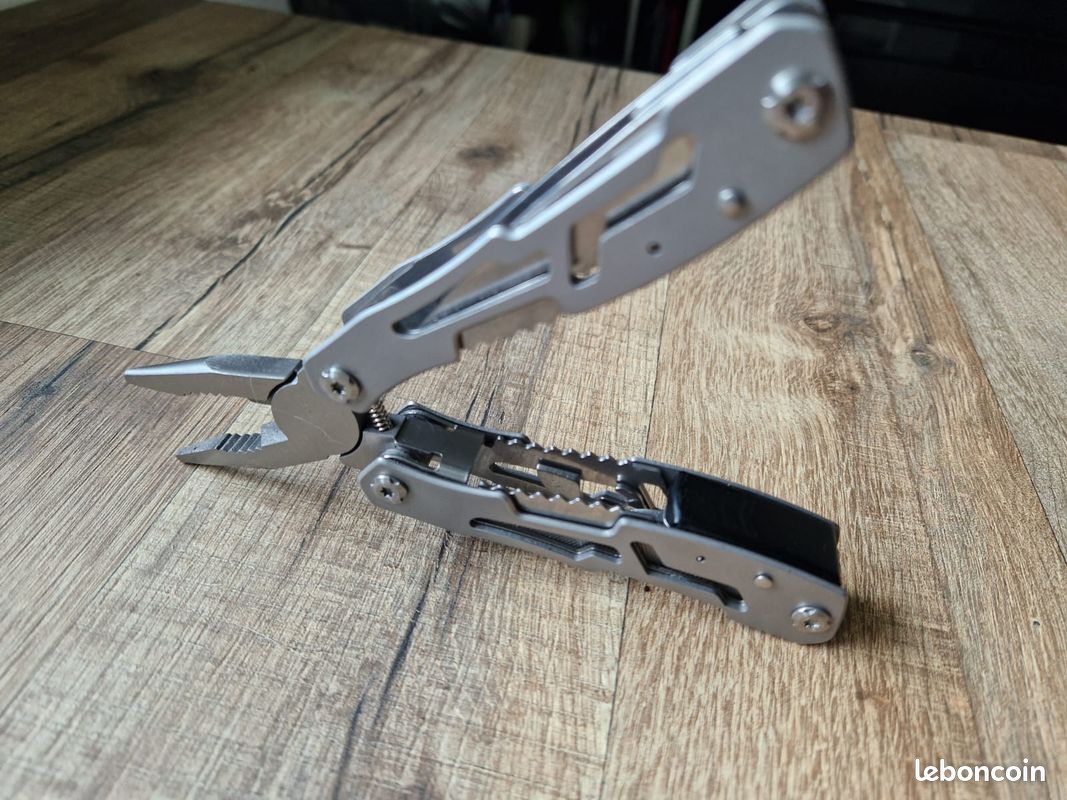 Pince multifonction neuve (image 6)