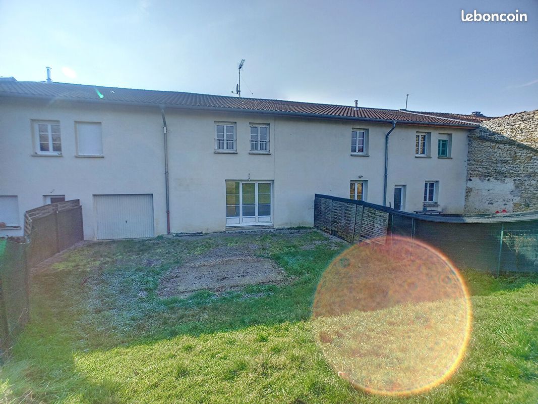 Maison 5 pièces 138 m² · au Bouchon-sur-Saulx · 138 m² · 795 €/mois