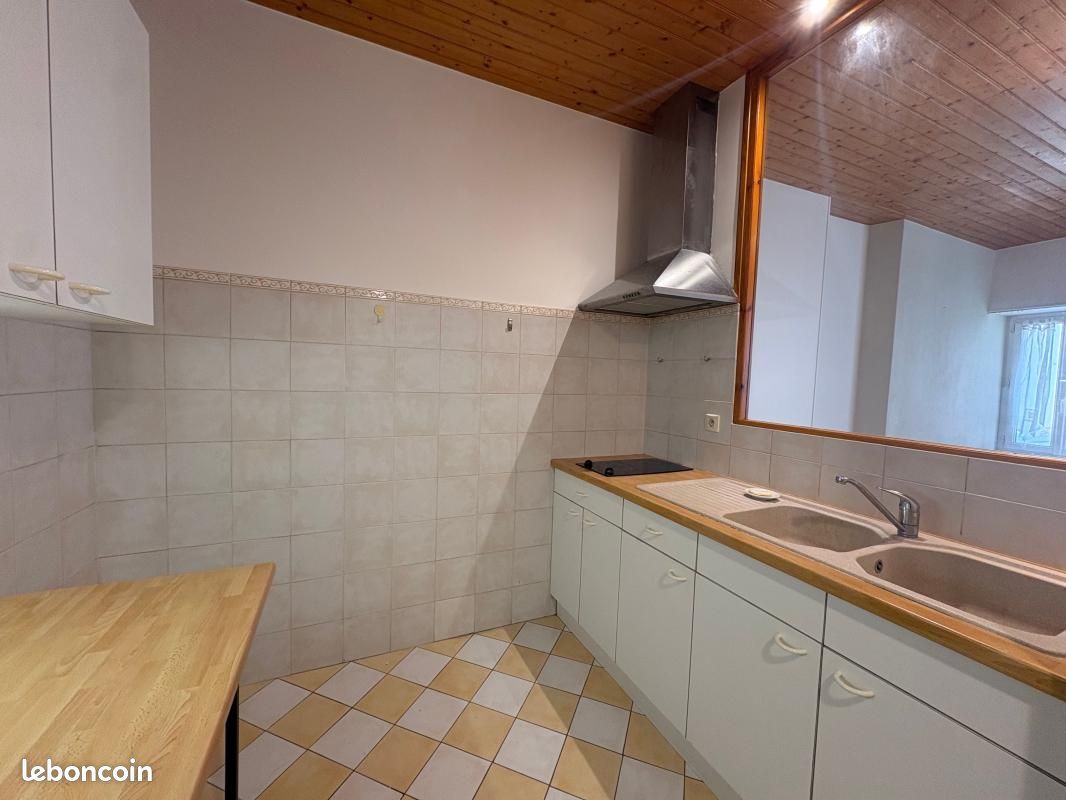 Appartement 2 pièces 42 m² · à La Rochelle · 42 m² · 750 €/mois