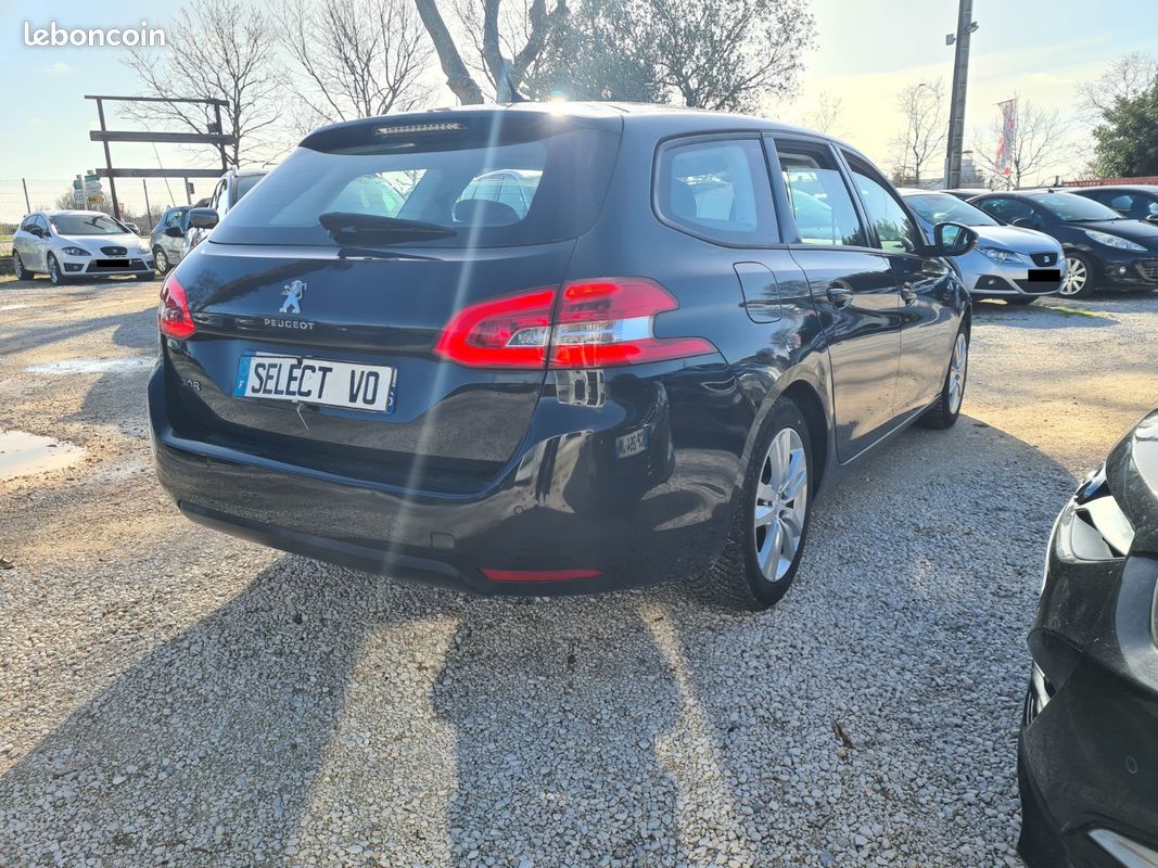 PEUGEOT 308 BlueHDi 100ch SS BVM6 Allure (image 3)