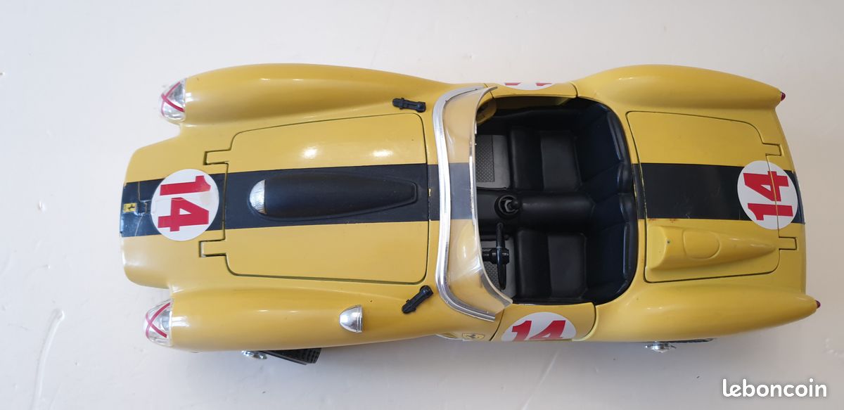 Ixo 1/43 Ferrari 250 Testa Rossa #14 Winner Le Mans 1958 - Hobbies N Games