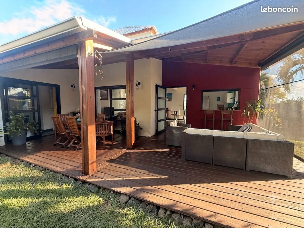 Maison 5 pièces 106 m² · à Saint-Paul · 106 m² · 819 000 €
