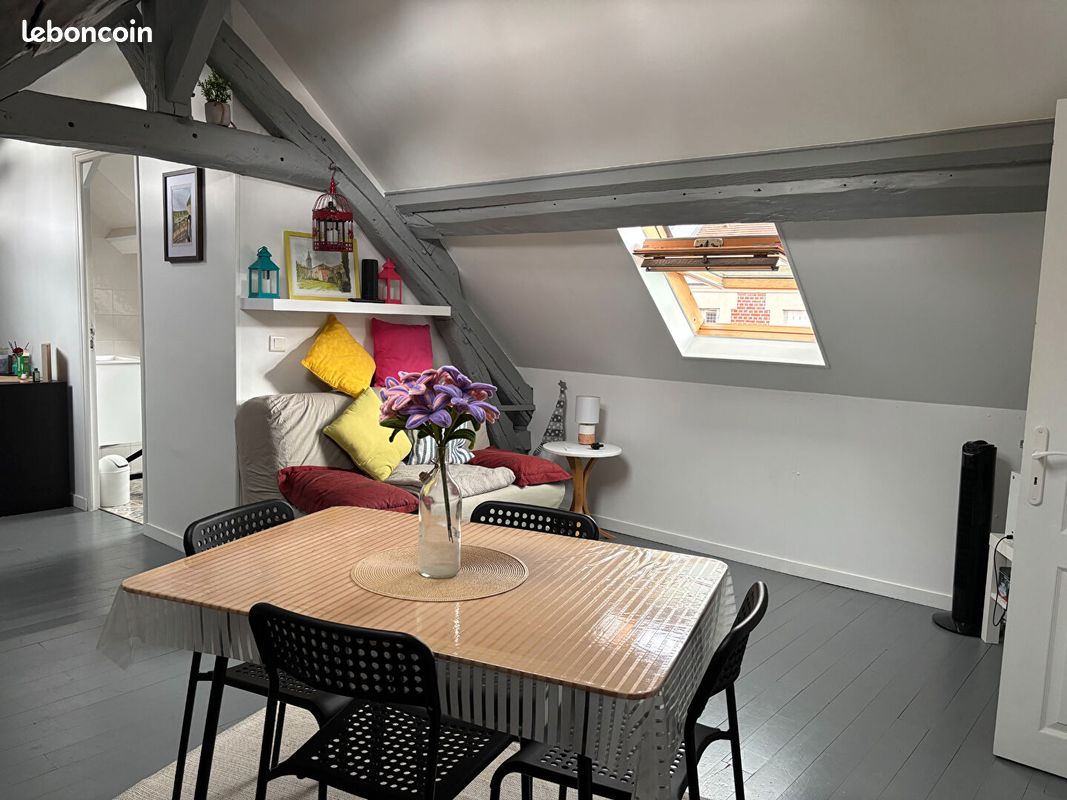 Appartement 2 pièces 30 m² · à Crépy-en-Valois · 30 m² · 600 €/mois