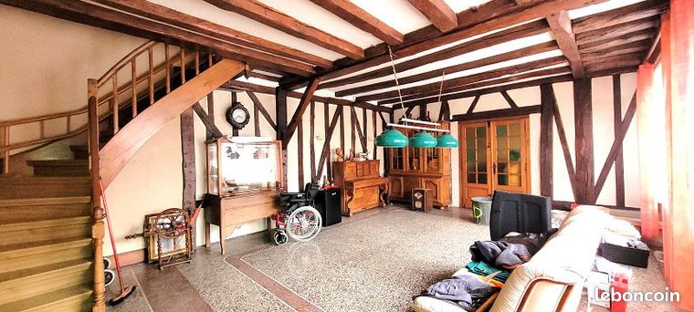Maison 7 pièces 195 m²