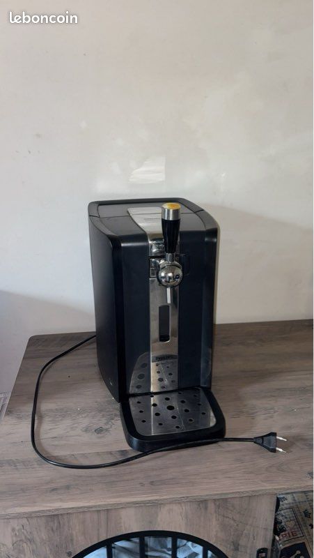 Tireuse à bière (image 1)