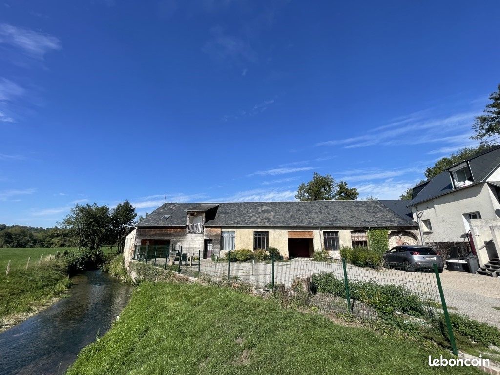 Immeuble 3 pièces 280 m² · à Lisieux · 280 m² · 545 000 €