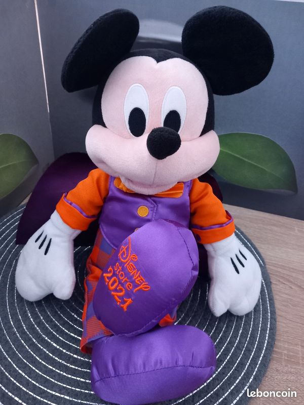Peluche Mickey Disney store 2021 série halloween 🎃 40cm Jeux