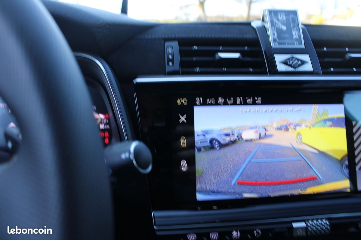 Ds DS 7 CROSSBACK II PALLAS DIESEL 130 EAT8 BOITE AUTO CAMÉRA 180 JANTES 19 GRAND GPS 3D FULL LEDS (image 22)