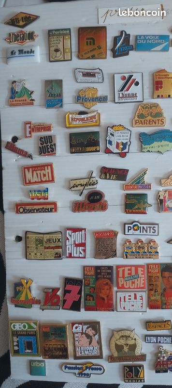 Lot 155 pin's collection PRESSE EDITION PAPETERIE (image 3)